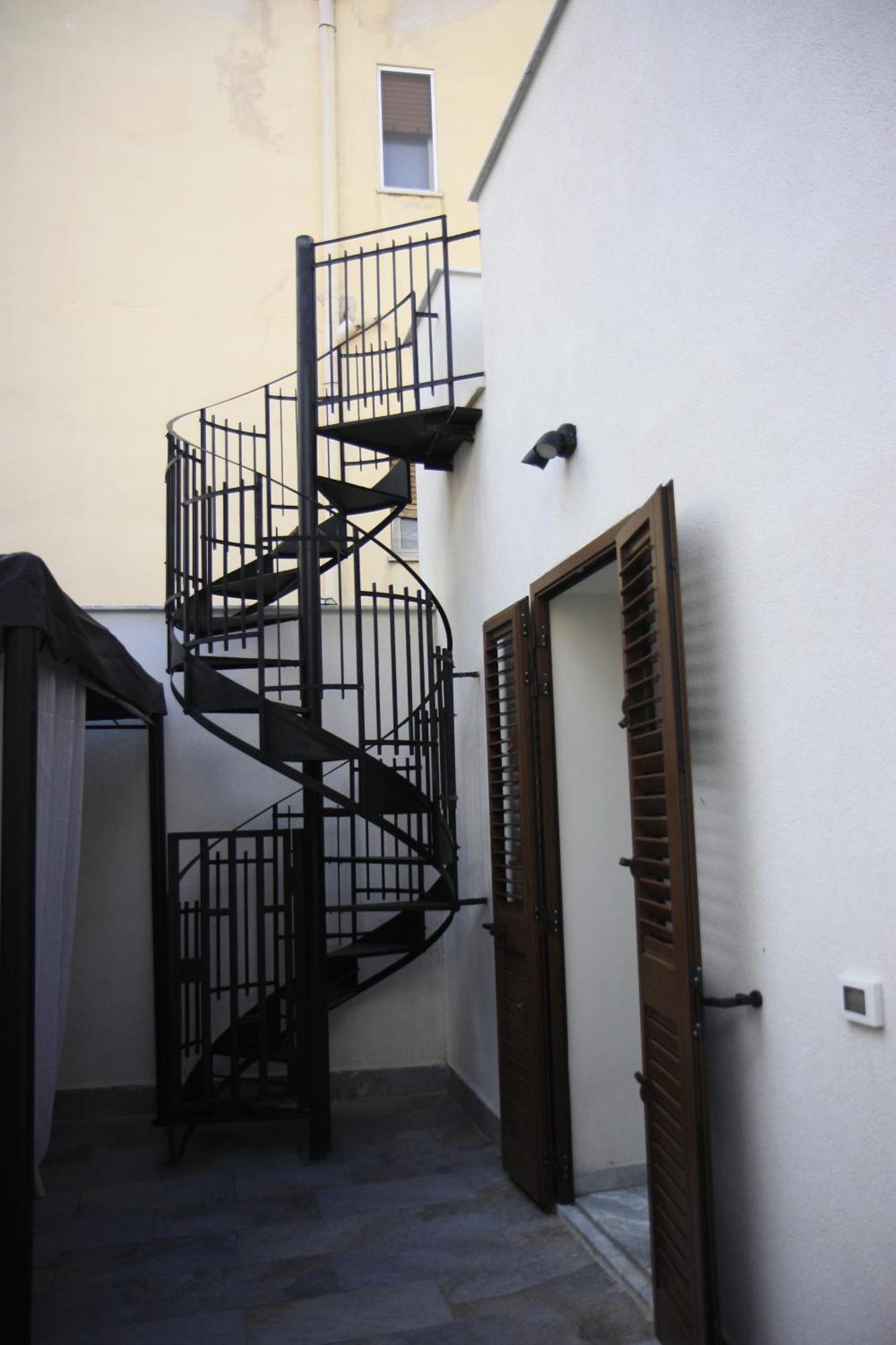Zisas Palermo Exterior foto